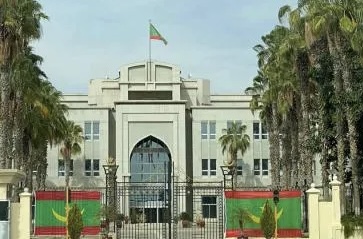 الرئاسة تعلن يومي الخميس والجمعة عطلة معوضة على جميع التراب الوطني